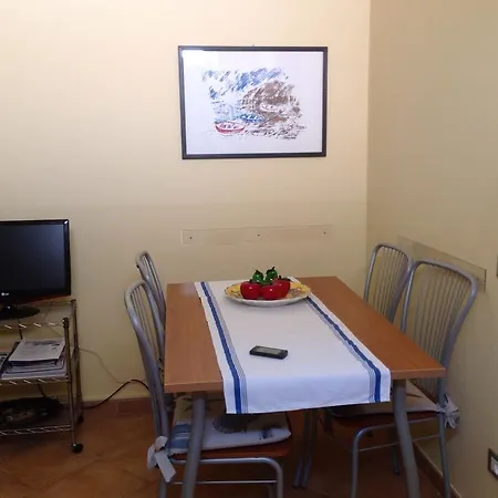 Bocca Di Magra 1 Apartment